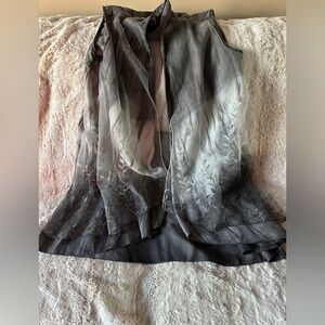 Elegant Black and Gray Minkas sleeveless vest